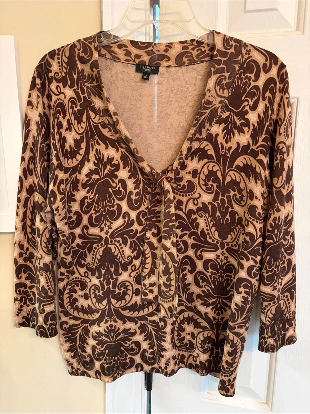 Talbots Brown & Tan V-Neck Damask Knit Pullover